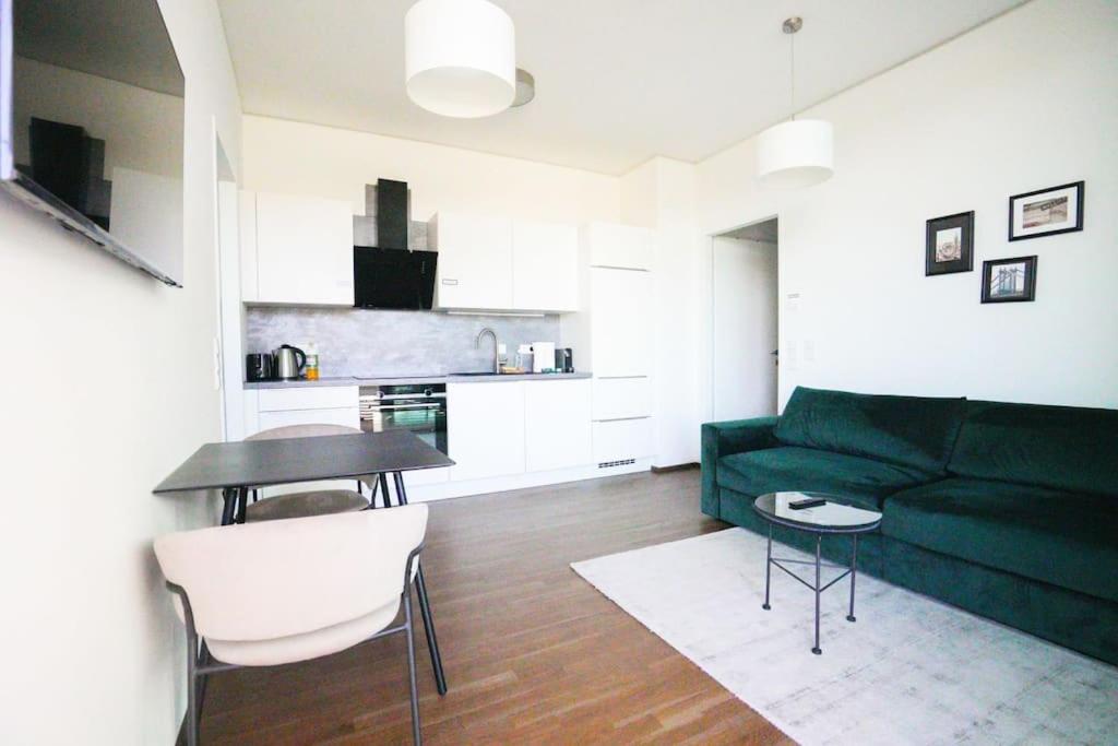 Exclusive Condo With Pool And Terrace فيينا المظهر الخارجي الصورة